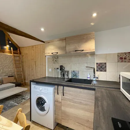 Дом отдыха La Chapelle De Monet - Logis Eglantine Bois-Jerome-Saint-Ouen